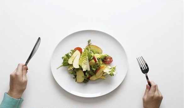 Alimentare in piccole porzioni quando si perde peso